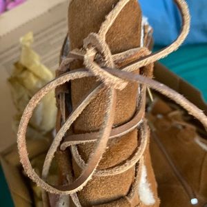 Shazi Short Koolaburra Ugg boots Chestnut